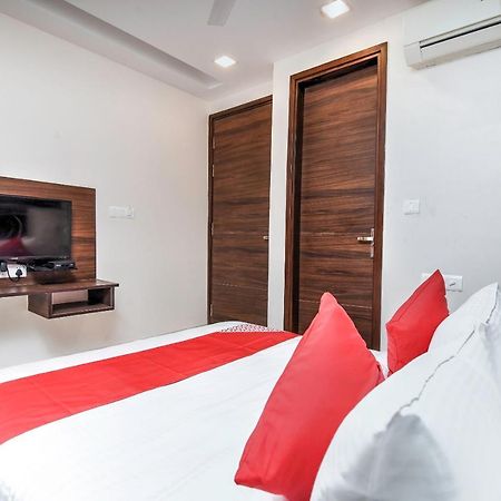Bhiwandi Oyo 77158 Hotel Swastik Palace المظهر الخارجي الصورة