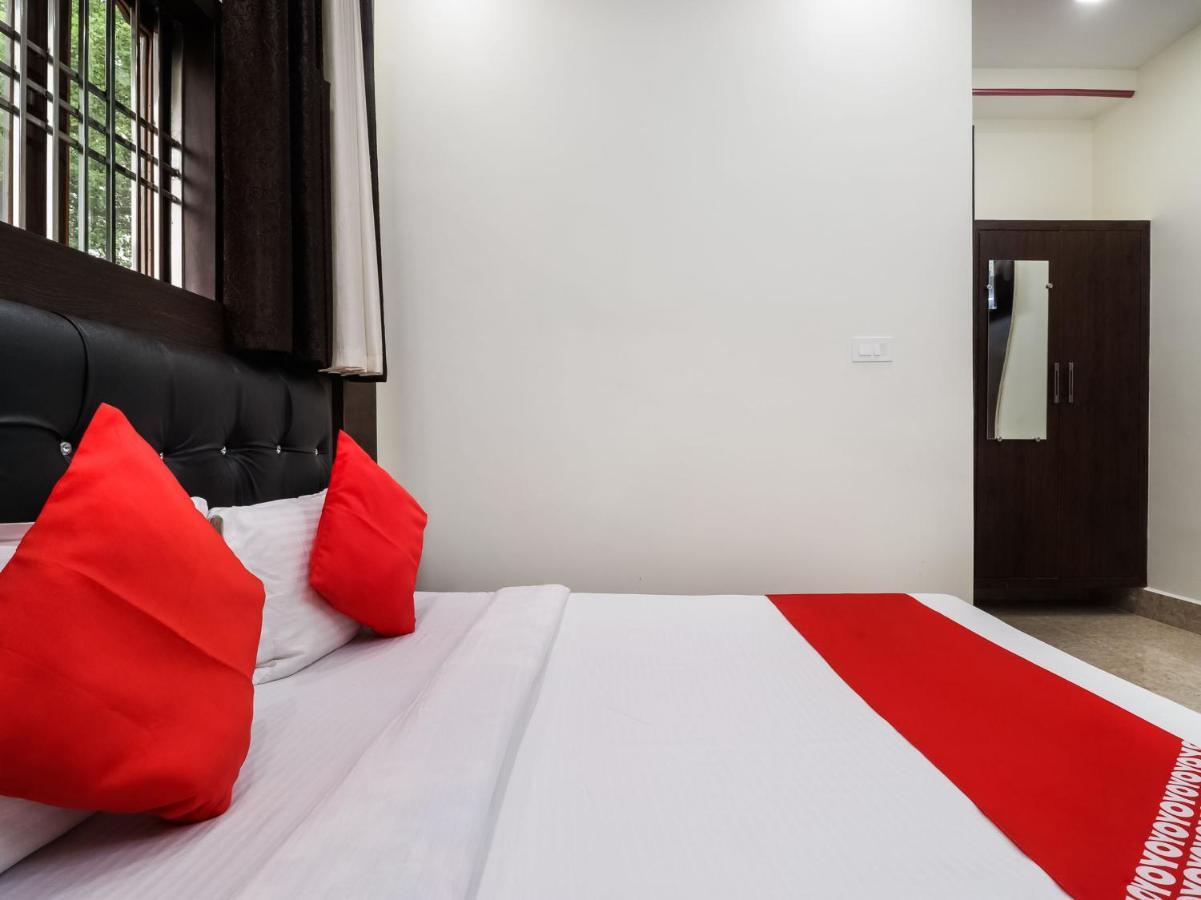 Bhiwandi Oyo 77158 Hotel Swastik Palace المظهر الخارجي الصورة